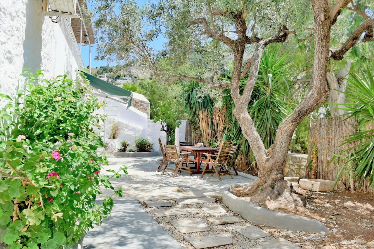 Loukia'S Apartments Hydra  Esterno foto